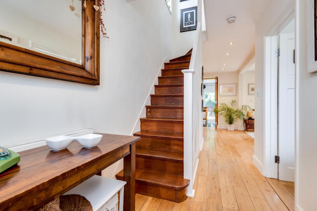 Orchard - 3 Bedroom House Headington & Parking & Garden أكسفورد المظهر الخارجي الصورة