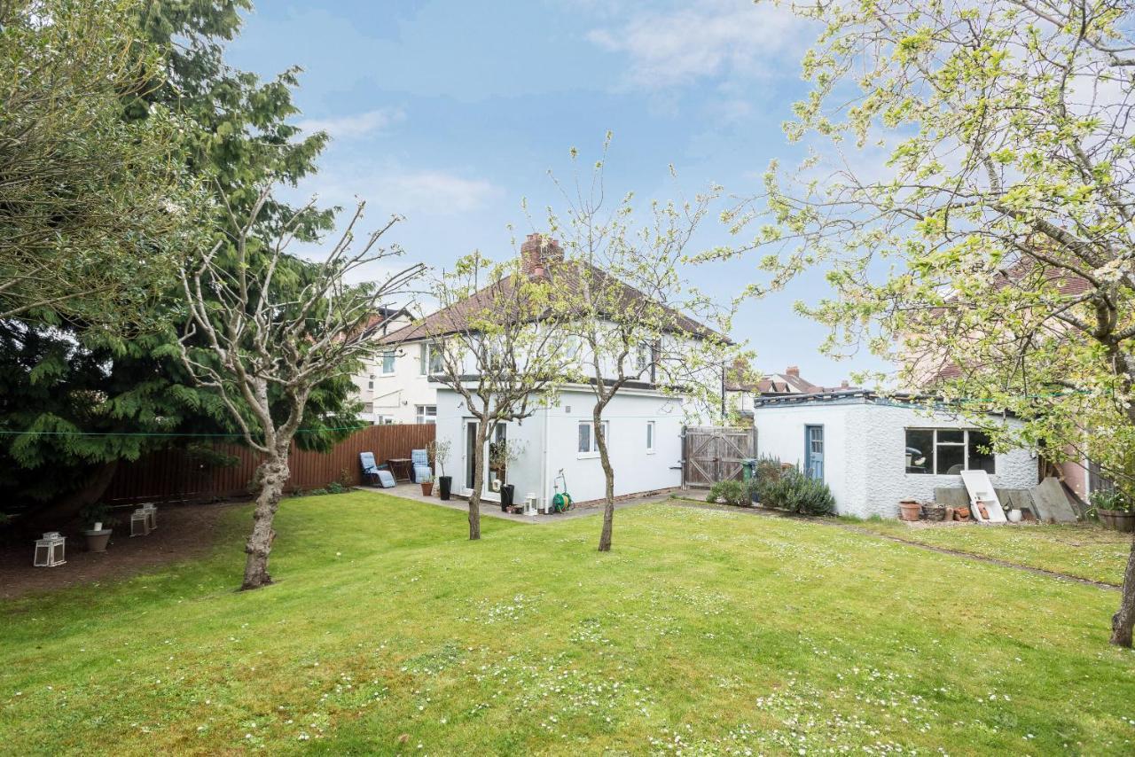 Orchard - 3 Bedroom House Headington & Parking & Garden أكسفورد المظهر الخارجي الصورة