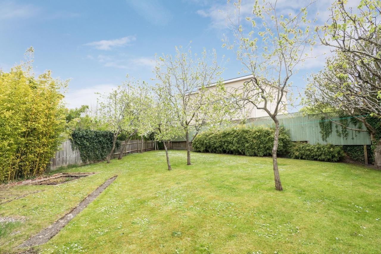 Orchard - 3 Bedroom House Headington & Parking & Garden أكسفورد المظهر الخارجي الصورة